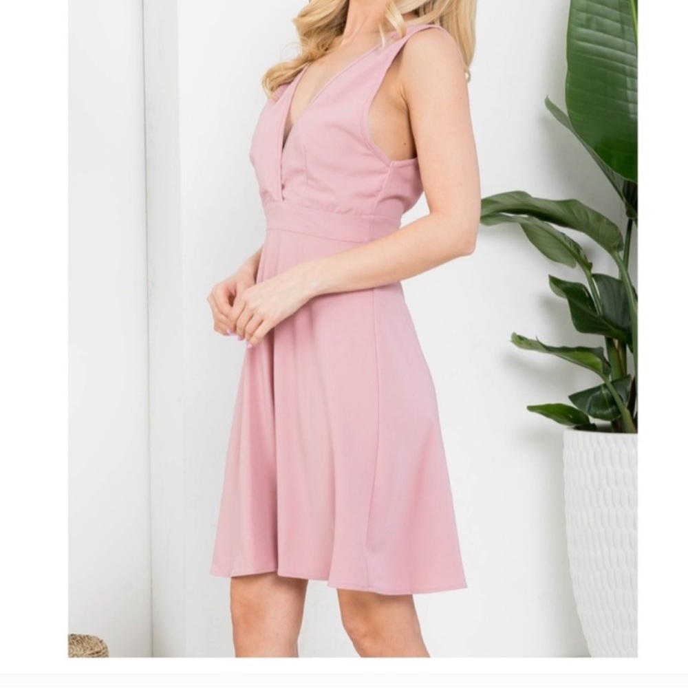 Pink deep V backless dress